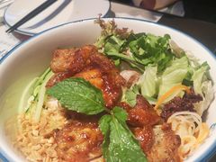 -美奈小馆·越南料理(中航城君尚购物中心店)