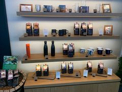 -星巴克臻选(湖滨道店)