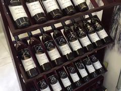 -亚马逊环球美食百汇(新城吾悦广场店)