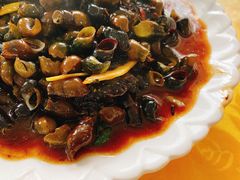 炒山坑螺-六叔农家餐馆