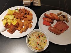 -涨巢·潮玩水疗局