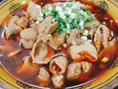 -曾氏肥肠馆(凯瑞雅居店)