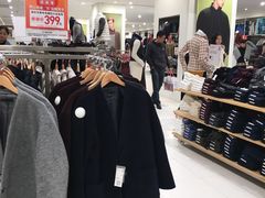 -优衣库(红谷滩万达店)