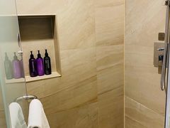 -成都宽窄巷子奎星楼街亚朵X酒店