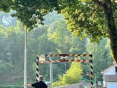 -安吉龙王山峡谷漂流