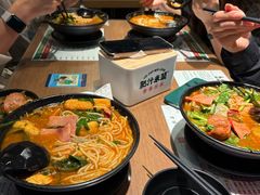 -肥汁米蘭香港米线(定西路店)