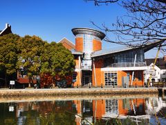 -钟书阁(松江泰晤士小镇店)