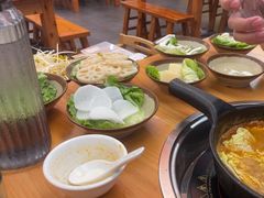 -黔三一夺夺粉酸汤火锅(百信店)