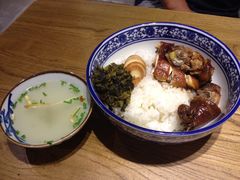 -新梅华·茶点餐厅(欧尚店)