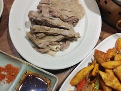 手抓羊肉腿肉-贯贯吉·清真餐厅(浙江中路店)