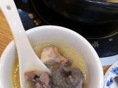 姬松茸炖鸡-妈妈的味道(和顺古镇店)