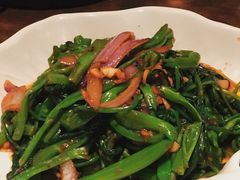 马拉盏炒通菜-大头虾越式风味餐厅(光明广场店)