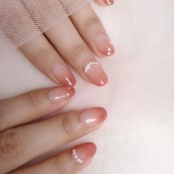 -安娜美甲美睫沙龙