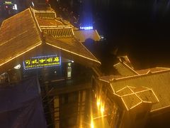 -纸盐河码头火锅(十八梯店)
