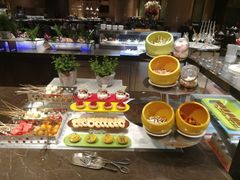 三文鱼-天宇菲尔德·花园西餐厅·海鲜自助餐