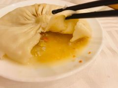 蟹黄汤包-怡园饭店-餐厅(四望亭店)