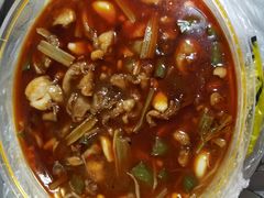 蒜香牛蛙锅-武松家(翠微百货大成路店)