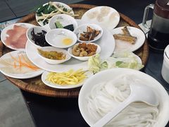-桥香园云南过桥米线(金马碧鸡店)