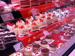 -巴黎贝甜(大宁国际商业广场店)