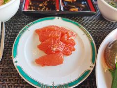 -怡豪大饭店·49楼旋转自助餐厅