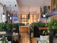 -咖啡人·融合餐厅(万达环宇店)