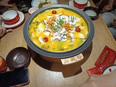-山城外·非遗酸菜鱼(蜀都万达店)