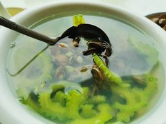 -鑫悦楼煎蟹·16年海鲜大排档