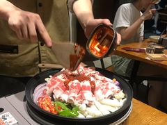 春川芝士铁板肥牛鸡-韩见·韩式拌饭·炸鸡(石厦店)