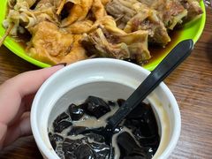 -六姑龟苓膏糖水卤水店