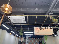-丽丽三鲜螺蛳粉(田林路店)