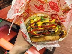 二重奏汉堡-FATBURGER 特富客汉堡(外交公寓店)
