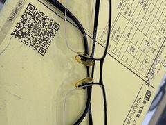 -美式眼镜·授权蔡司.依视路.尼康.豪雅.明月(人民广场店)