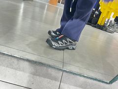 -SALOMON萨洛蒙(长沙国金街店)