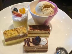 -美食汇海鲜自助餐厅·小龙虾烧烤(富力万达文华酒店)