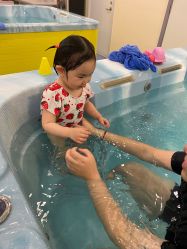 -四季宝贝婴幼儿水育成长中心(陆家嘴店)