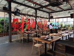 大堂-财神鸡煲(华强北店)