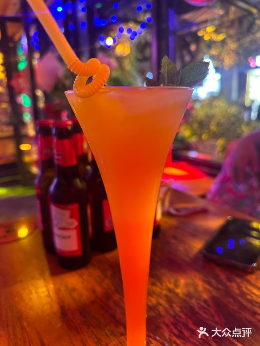 在路上酒吧(大理古城店)图片