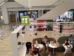 -奈雪的茶(市百一店)