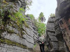 -梭布垭石林景区