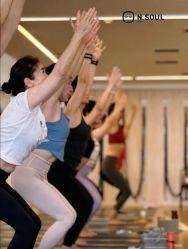 -恩舍瑜伽普拉提