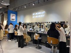 -海马体照相馆(万菱汇店)
