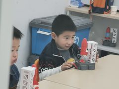 -斯坦星球青少儿编程机器人科学乐高思维专注力科创竞赛规划(武汉凯德西城学习中心)