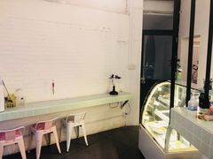 -有猫主题·治愈系猫咖(曾厝垵店)