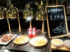 自助取餐区-西安皇冠假日酒店·朱雀咖啡厅