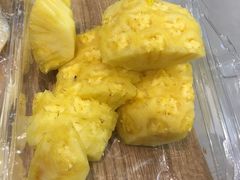 -盒马鲜生(宝地店)