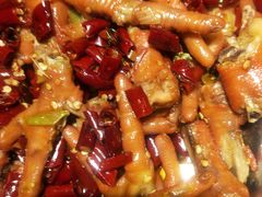 有故事的鸡手-喝丢一只鞋海鲜烧烤·海肠捞饭(东关街店)