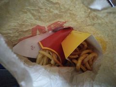 -麦当劳(卫星广场店)