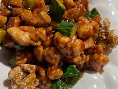 桃仁炒鸡丁-嘉年华面包房餐厅（饺子馆）(陶然亭店)