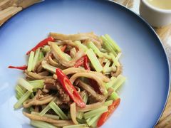 -老唐三下锅 ·张家界地标美食(溪布街店)