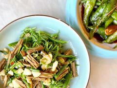 黑腐竹拌丝瓜尖-食家鸽园